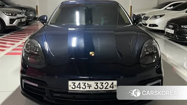 Porsche Panamera (971) 2018 Синий из Кореи