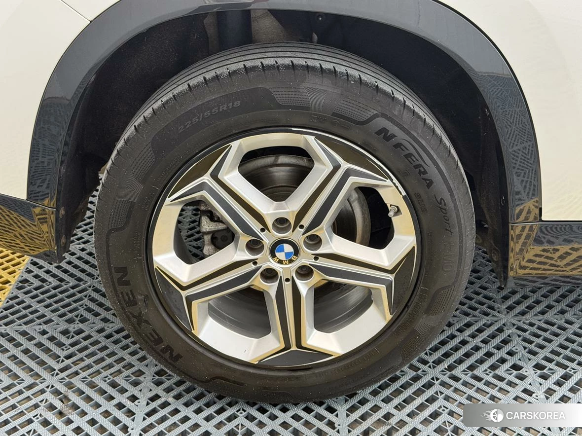 BMW X1 2023 Белый из Китая
