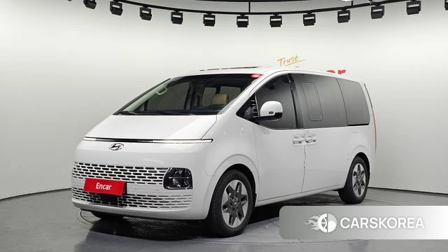 Hyundai Staria 2024 Белый из Кореи