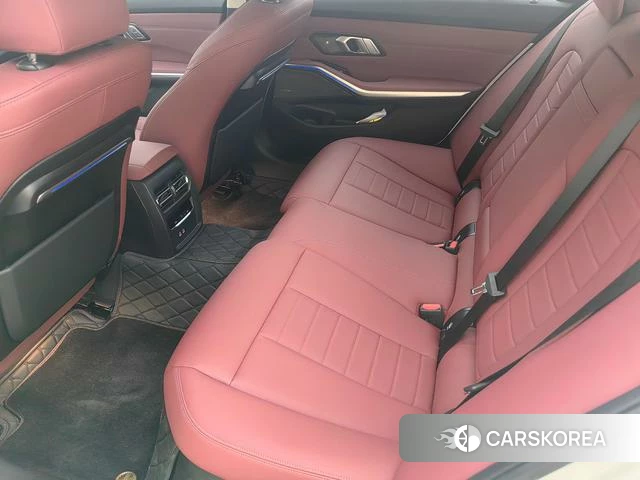 BMW 3 series 2021 Белый из Китая