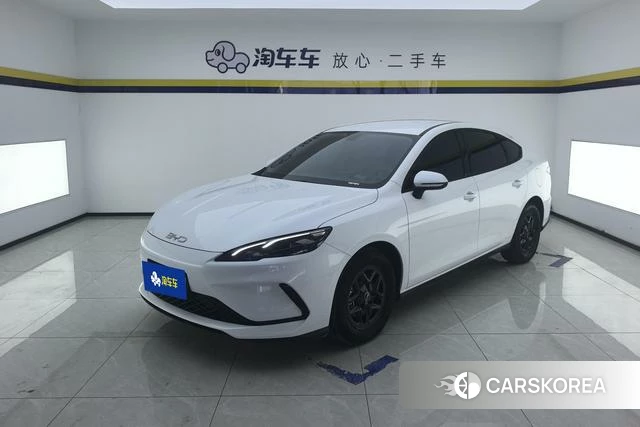 BYD Seal 05DM 2025 Белый из Китая