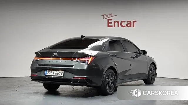 Hyundai Avante Hybrid (CN7) 2021 Серый из Кореи