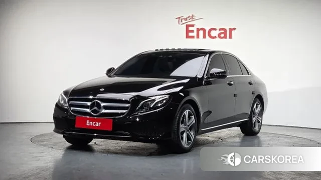 Mercedes-Benz E-Class W213 2018 Черный из Кореи
