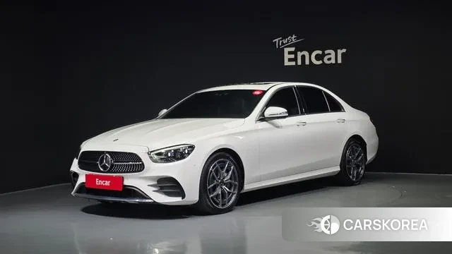 Mercedes-Benz E-Class W213 2020 Белый из Кореи