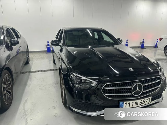 Mercedes-Benz E-Class W213 2021 Черный из Кореи