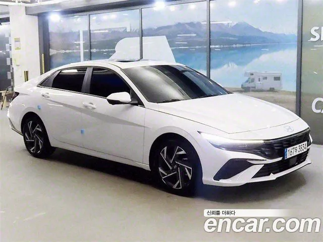 Hyundai The New Avante (CN7) 2023 Белый из Кореи