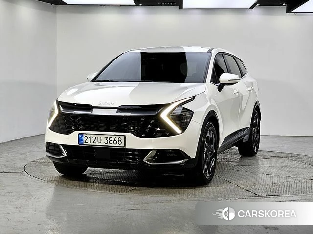 Kia Sportage 5th Generation 2022 Жемчужный цвет из Кореи