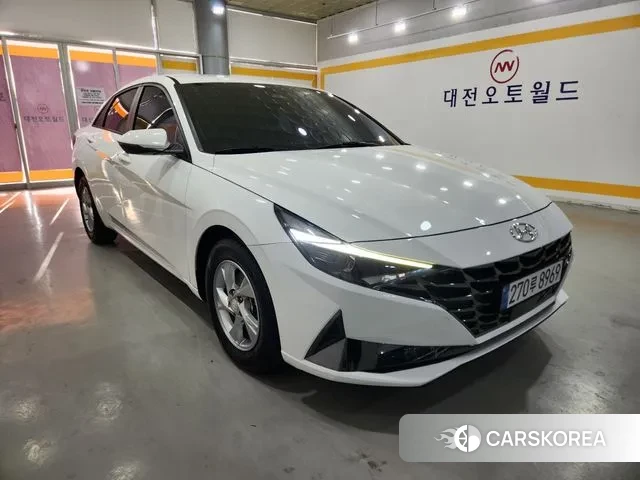 Hyundai Avante (CN7) 2021 Белый из Кореи