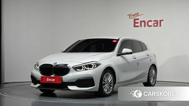 BMW 1 Series (F40) 2020 Белый из Кореи