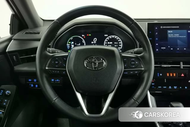 Toyota Asian dragon 2023 Черный из Китая