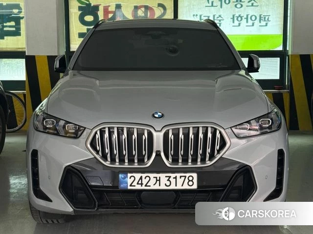 BMW X6 (G06) 2024 Серебристо-серый из Кореи