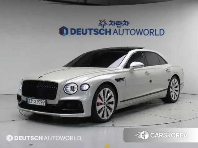 Bentley Flying Spur 3rd Generation 2022 Белый из Кореи