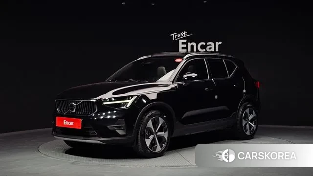 Volvo XC40 2023 Черный из Кореи