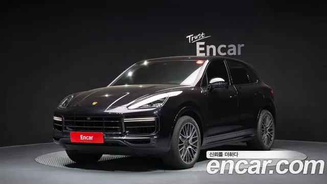 Porsche Cayenne (PO536) 2020 Черный из Кореи