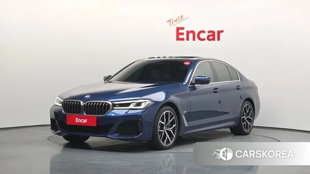 BMW 5 Series (G30) 2021 Синий из Кореи