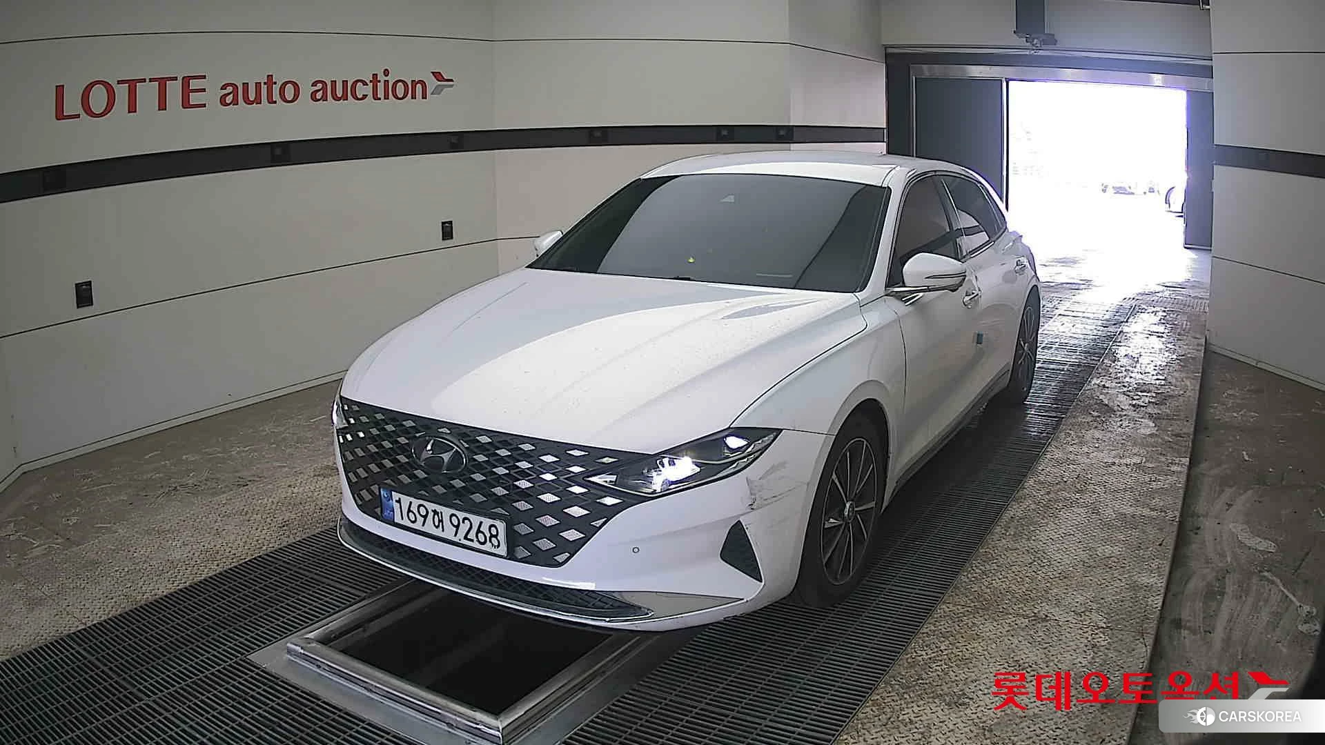 Hyundai Grandeur 2023 Serenity White Pearl (Optional addition) из Кореи