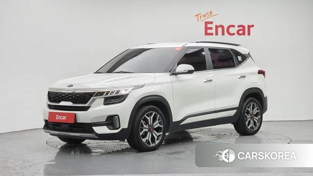 Kia Seltos 2021 Белый из Кореи