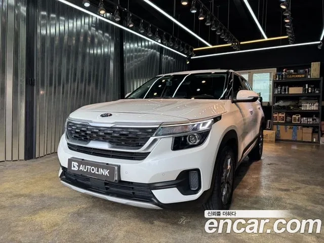 Kia Seltos 2020 Белый из Кореи