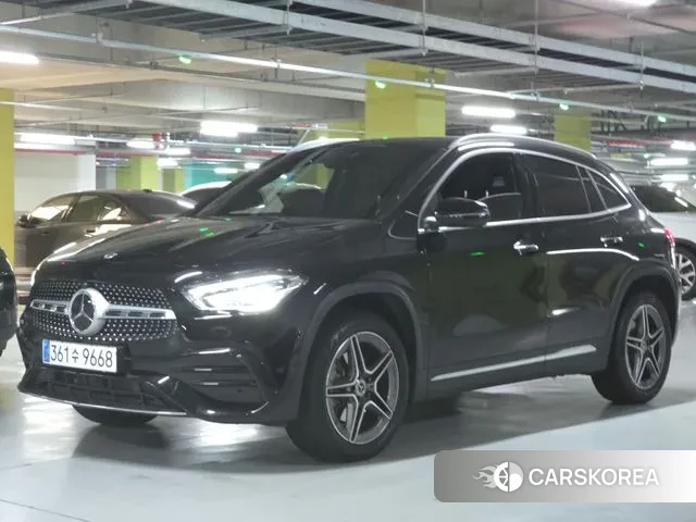 Mercedes-Benz GLA - Class H247 2023 Черный из Кореи