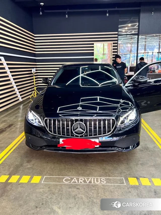 Mercedes-Benz E-Class W213 2019 Черный из Кореи