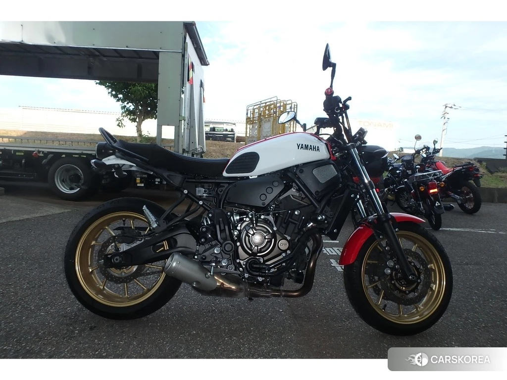 Проданный Yamaha XSR700 id 4059188 из Японии, фото 2