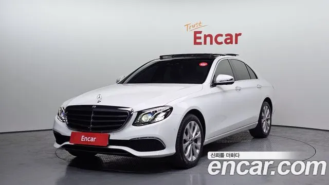 Mercedes-Benz E-Class W213 2019 Белый из Кореи