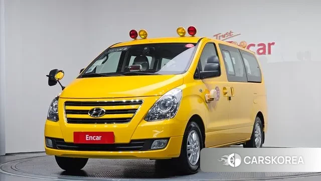 Hyundai The New Grand Starex 2018 Желтый из Кореи