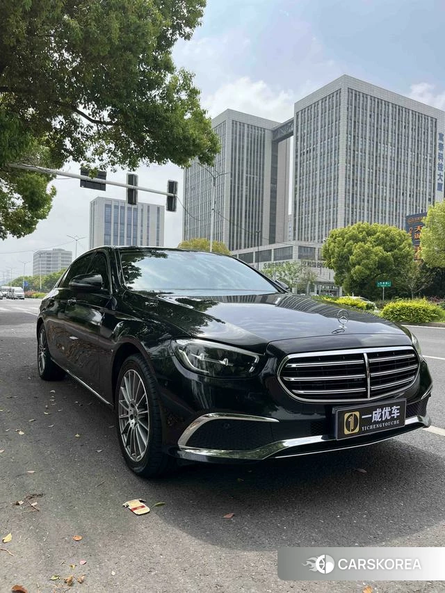 Mercedes-Benz E-class 2021 Черный из Китая