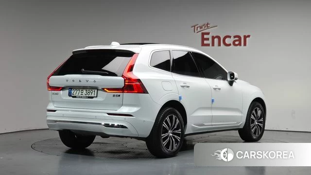 Volvo XC60 second Generation 2021 Белый из Кореи