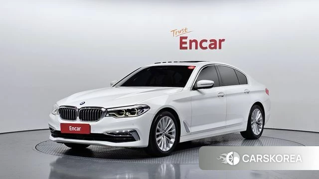 BMW 5 Series (G30) 2018 Белый из Кореи