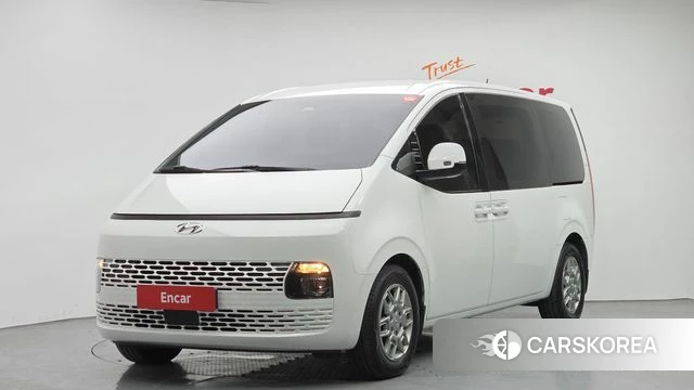Hyundai Staria 2022 Белый из Кореи