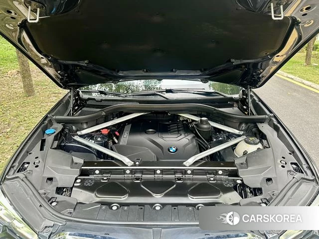 BMW X5 (imported) 2021 Темно-серый из Китая