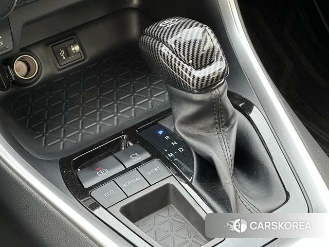 Toyota RAV4 Rongfang 2025 Черный из Китая