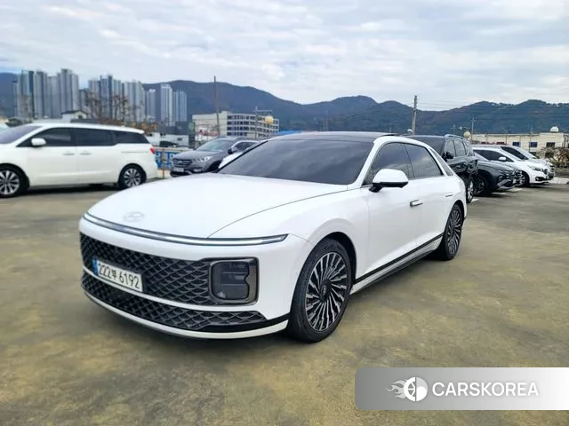 Hyundai Grandeur (GN7) 2023 Белый из Кореи
