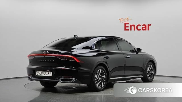 Hyundai The New Grandeur IG Hybrid 2022 Черный из Кореи