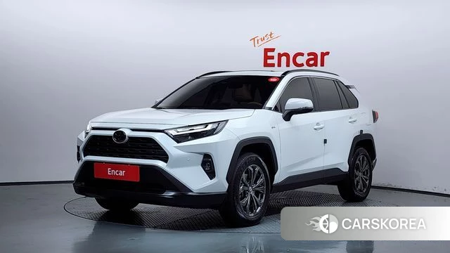 Toyota RAV4 5th Generation 2025 Белый из Кореи