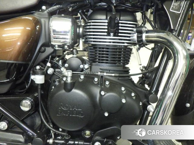 Engine photo
