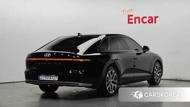 Hyundai Grandeur Hybrid (GN7) 2023 Черный из Кореи
