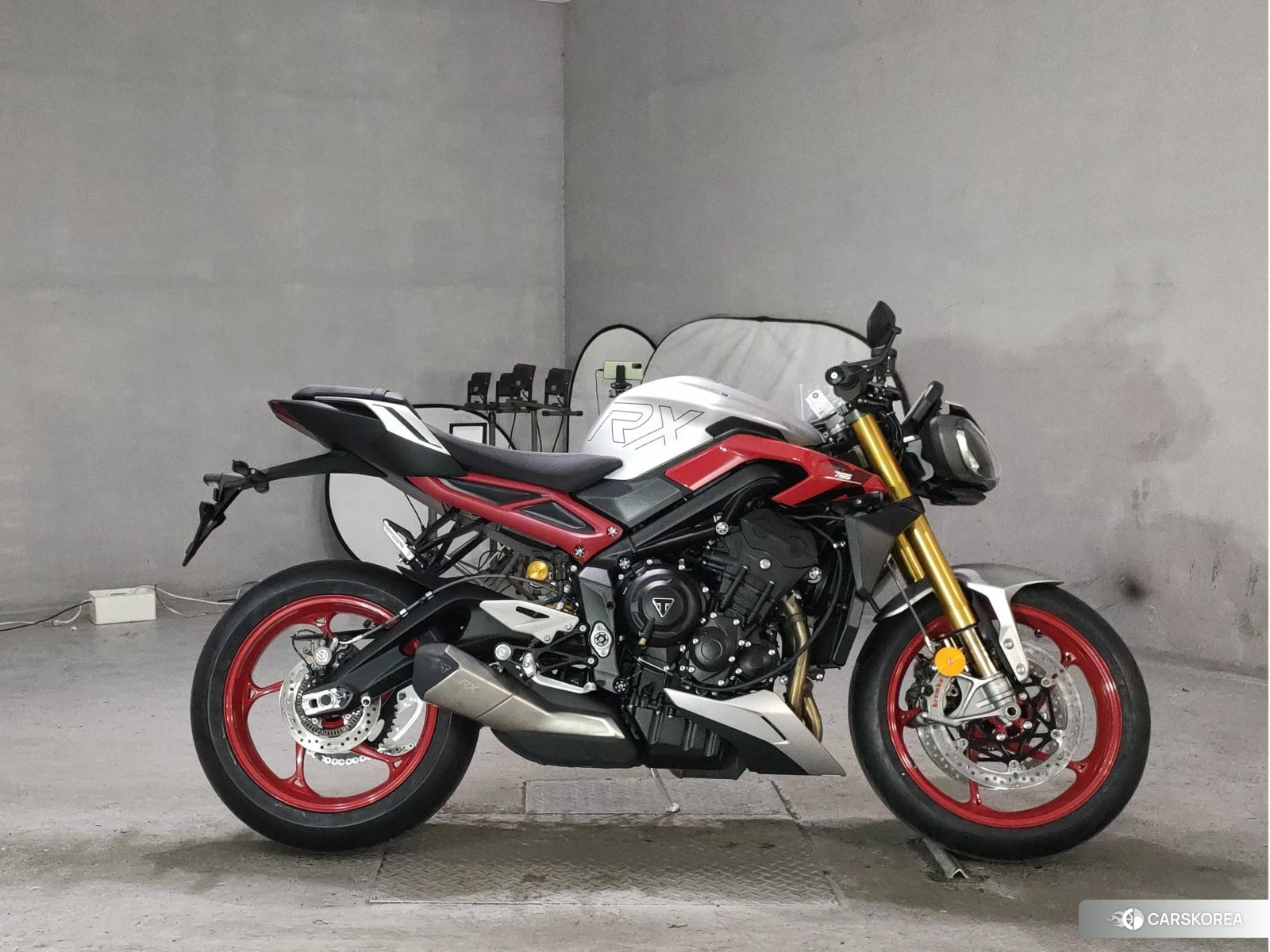 OTHER TRIUMPH STREET TRIPLE 765RX 2026 из Японии, фото 3