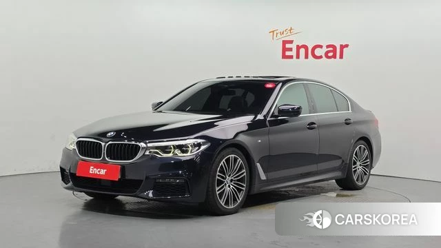 BMW 5 Series (G30) 2020 Черный из Кореи