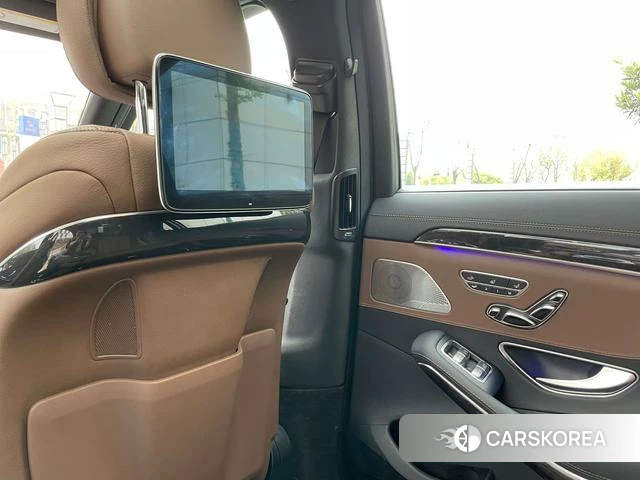 Mercedes-Benz S-class 2019 Черный из Китая