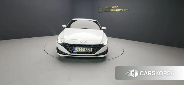 Hyundai Avante (CN7) 2021 Белый из Кореи