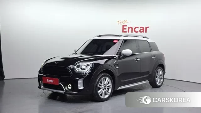 Mini Cooper Countryman 2021 Черный из Кореи