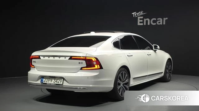 Volvo S90 2021 Белый из Кореи