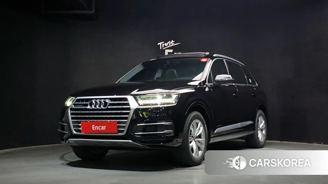 Audi Q7 (4M) 2019 Черный из Кореи
