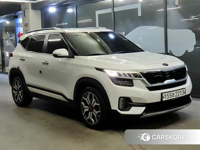Kia Seltos 2020 Белый из Кореи