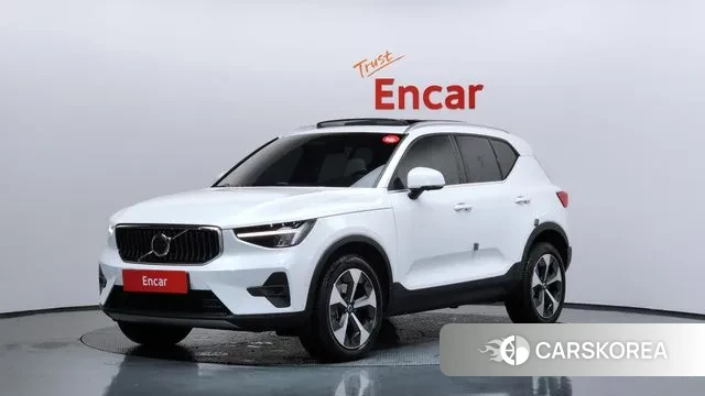 Volvo XC40 2023 Белый из Кореи
