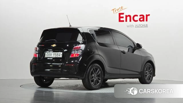 Chevrolet (GM Daewoo) The New Aveo Hatchback 2018 Черный из Кореи