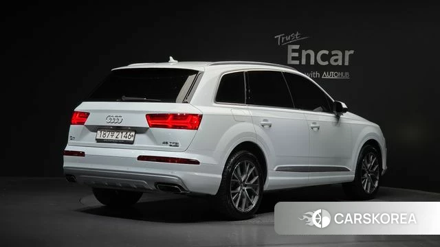 Audi Q7 (4M) 2019 Белый из Кореи