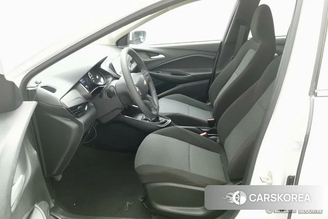Chevrolet Kovoz 2021 Белый из Китая